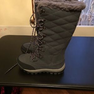 Columbia women’s winter boots